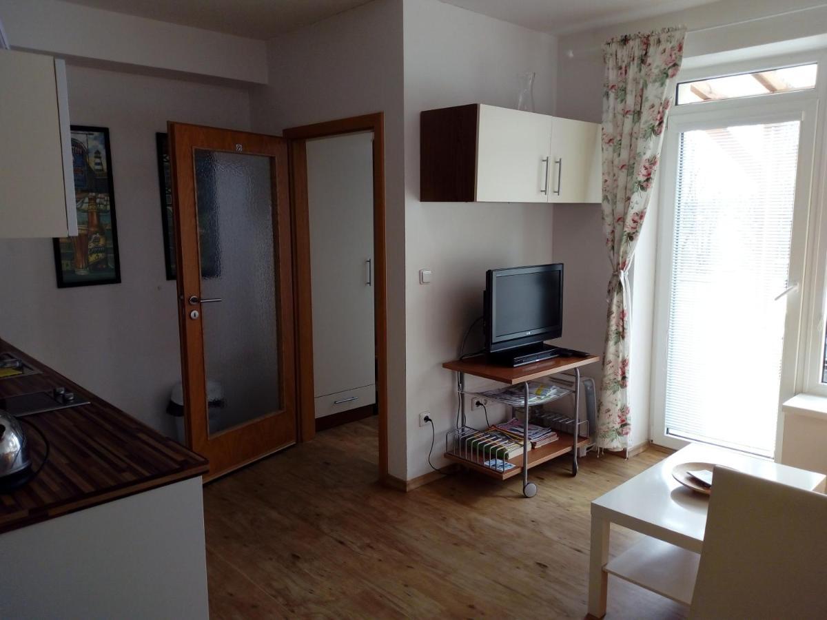 Apartman29 ลิปโนนัดเวิลตาวู ภายนอก รูปภาพ